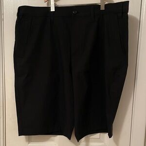 Eddie Bauer Men's Black Flat Front Shorts